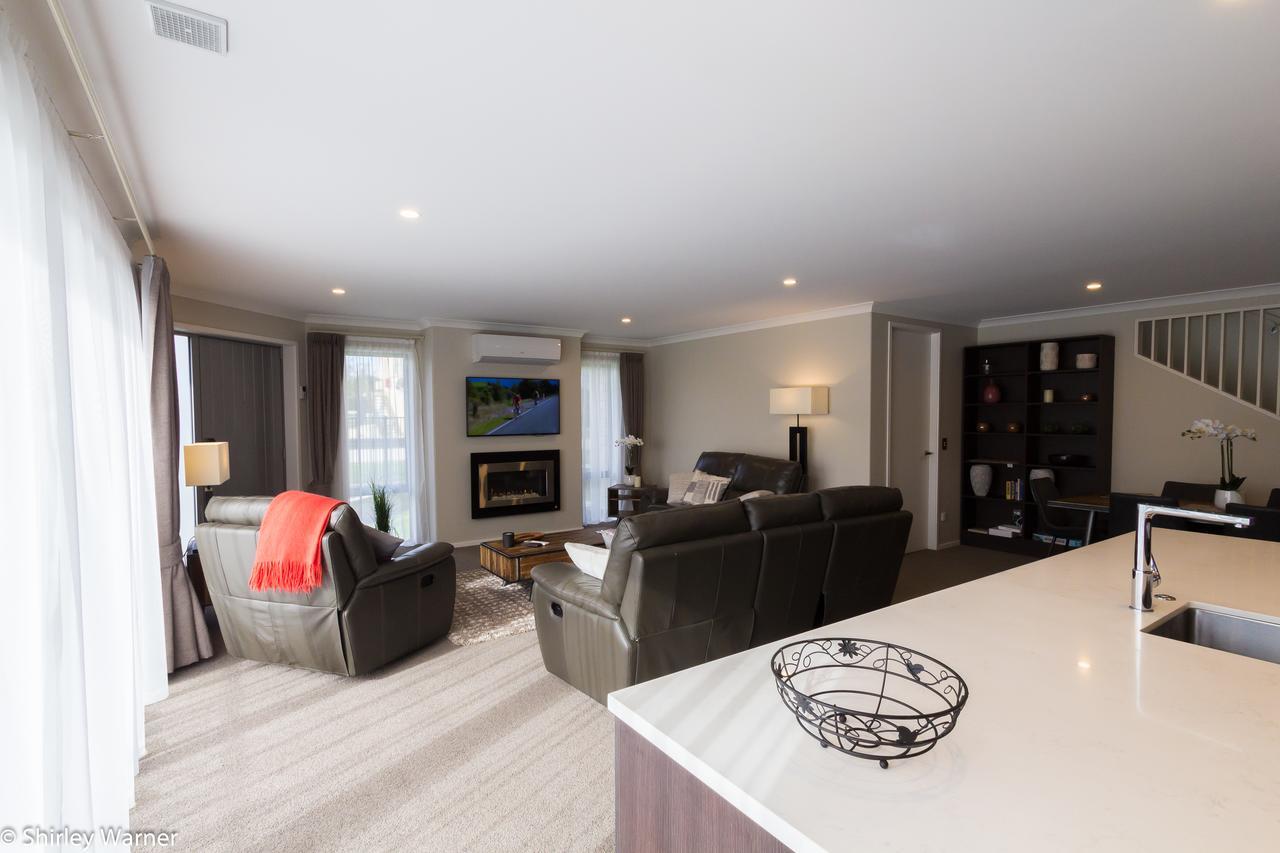 The York Apartments Hamilton Exterior photo