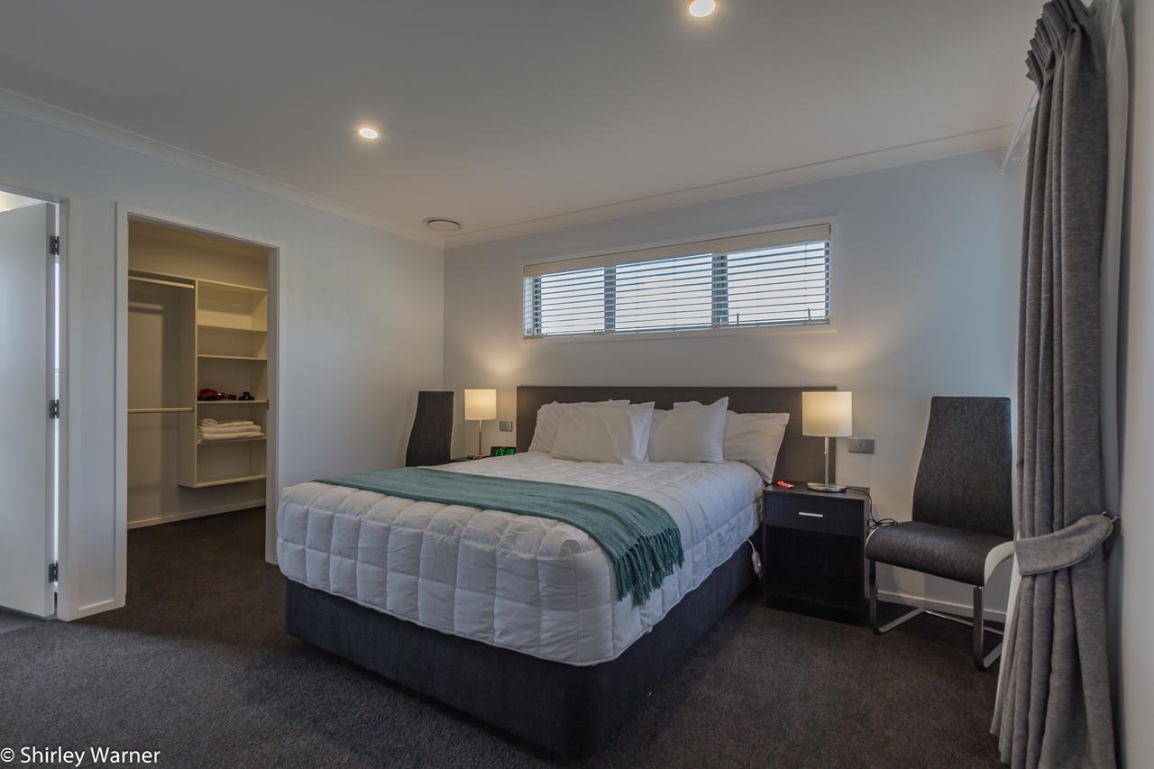 The York Apartments Hamilton Exterior photo